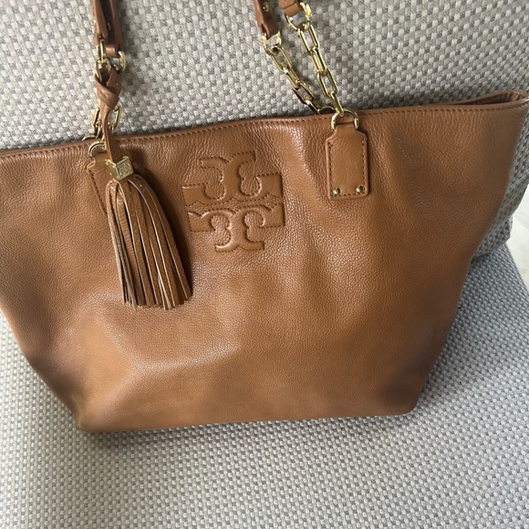Tory Burch Tan Tote - Picture 2 of 5